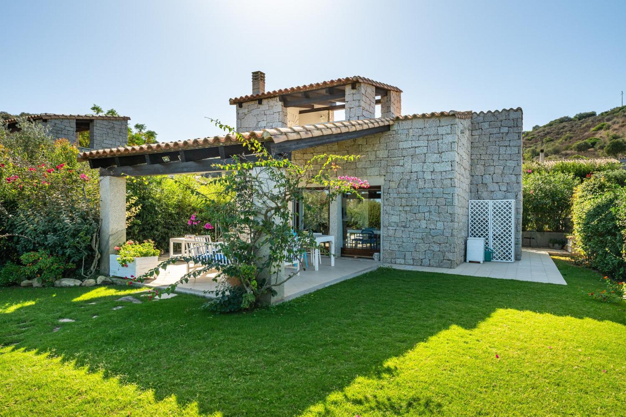 Villa Bouganville Cala Sinzias Castiadas Extérieur photo
